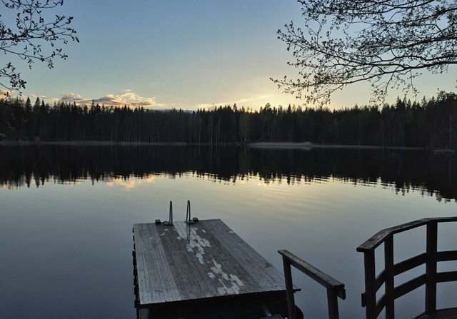 Aurinko ehti laskea miesten saunavuoron aikana...